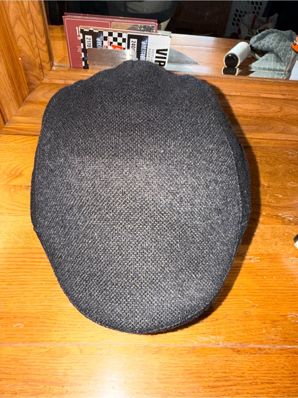 Goorin Bros Black Flat Cap with Red Lining